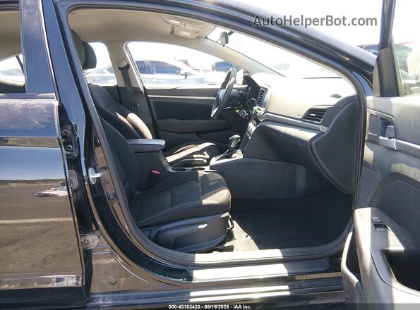 5NPD84LF7KH490265 2019 HYUNDAI ELANTRA Black Սալոնի դիմացի տեսք