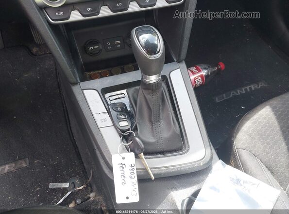 5NPD84LF7LH572806 2020 HYUNDAI ELANTRA White 