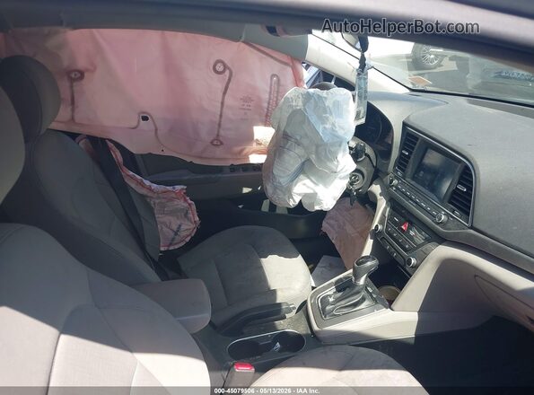 5NPD84LF8HH196172 2017 HYUNDAI ELANTRA Серый Вид салона спереди