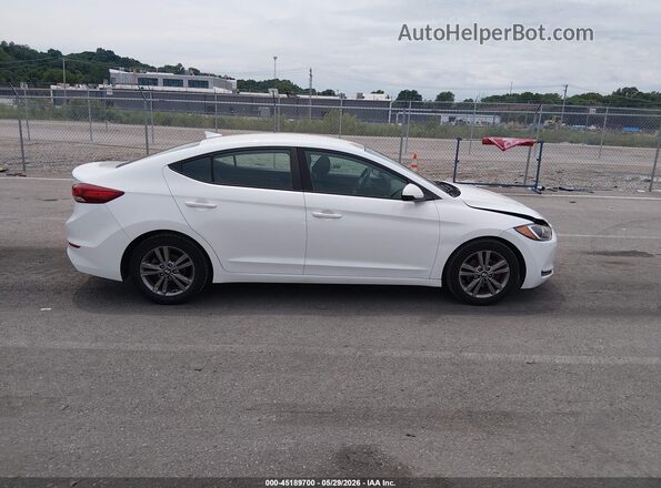 5NPD84LF8JH227541 2018 HYUNDAI ELANTRA White Vista interior trasera