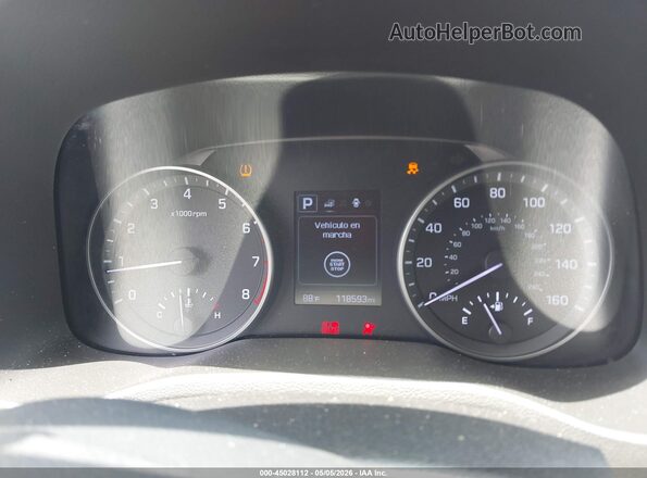 5NPD84LF8JH304313 2018 HYUNDAI ELANTRA White უკანა სავარძლების ხედი