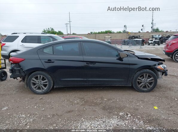 5NPD84LF8JH388357 2018 HYUNDAI ELANTRA Black 360 interior view