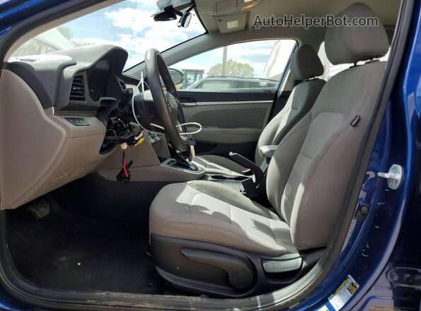 5NPD84LF8KH435422 2019 HYUNDAI ELANTRA Blue წინა სალონის ხედი