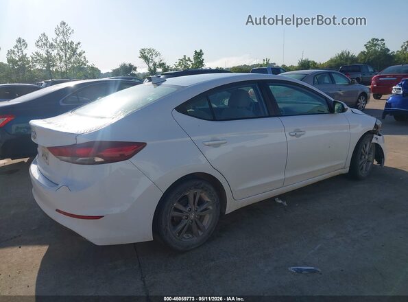 5NPD84LF9HH134540 2017 HYUNDAI ELANTRA White Tył prawy