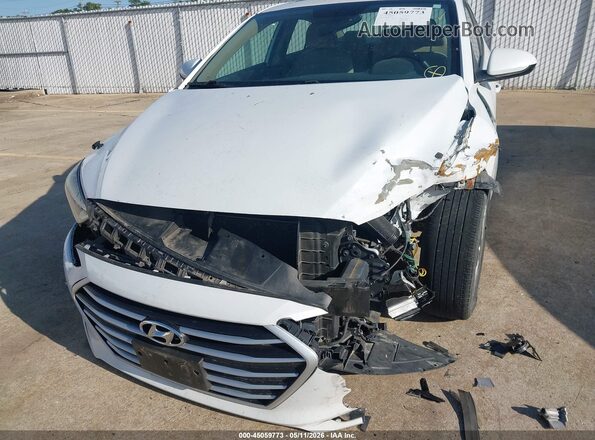 5NPD84LF9HH134540 2017 HYUNDAI ELANTRA White Widok z przodu
