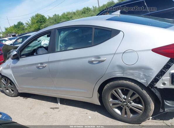 5NPD84LF9JH261262 2018 HYUNDAI ELANTRA Silver უკანა სალონის ხედი