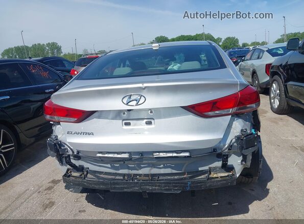 5NPD84LF9JH261262 2018 HYUNDAI ELANTRA Silver 
