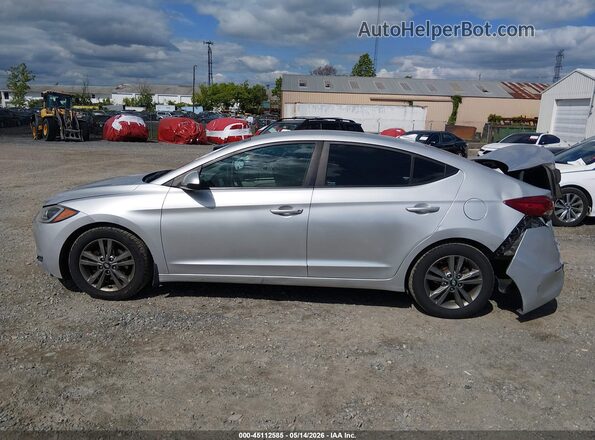 5NPD84LF9JH307673 2018 HYUNDAI ELANTRA White 360 interior view