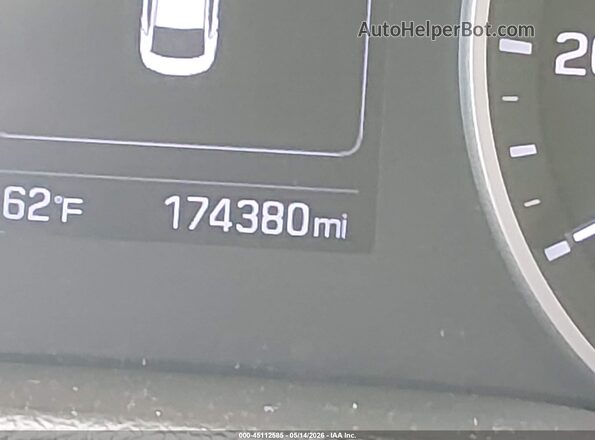 5NPD84LF9JH307673 2018 HYUNDAI ELANTRA White 