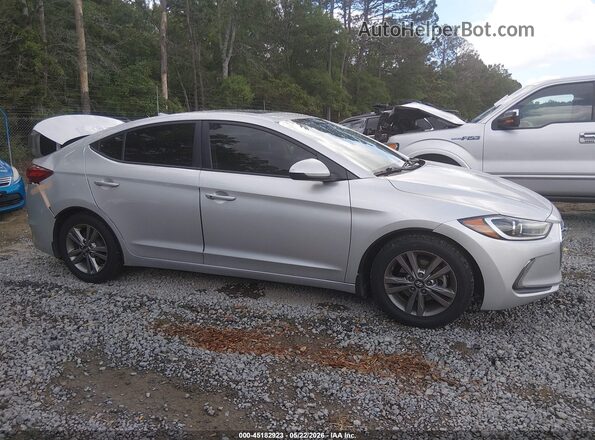 5NPD84LF9JH370613 2018 HYUNDAI ELANTRA Silver Vista interior trasera