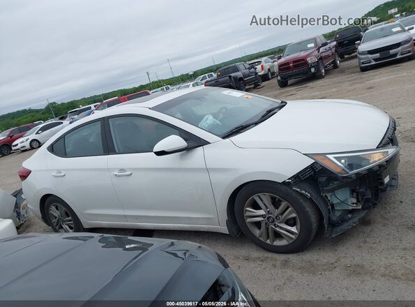 5NPD84LF9LH537815 2020 HYUNDAI ELANTRA White 360 interior view
