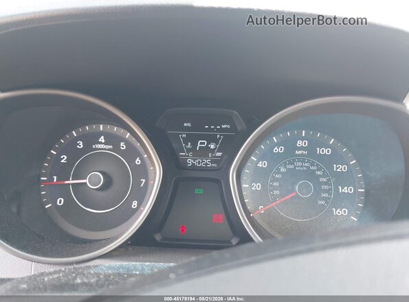 5NPDH4AE0GH718897 2016 HYUNDAI ELANTRA Silver 