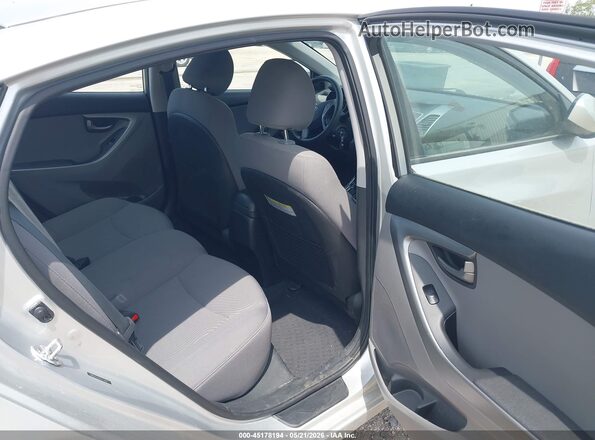 5NPDH4AE0GH718897 2016 HYUNDAI ELANTRA Silver 