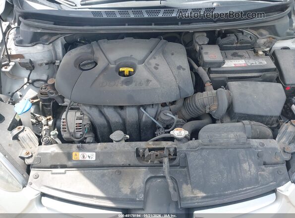 5NPDH4AE0GH718897 2016 HYUNDAI ELANTRA Silver 