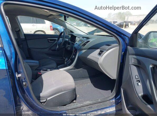 5NPDH4AE0GH729138 2016 HYUNDAI ELANTRA Blue Front interior view
