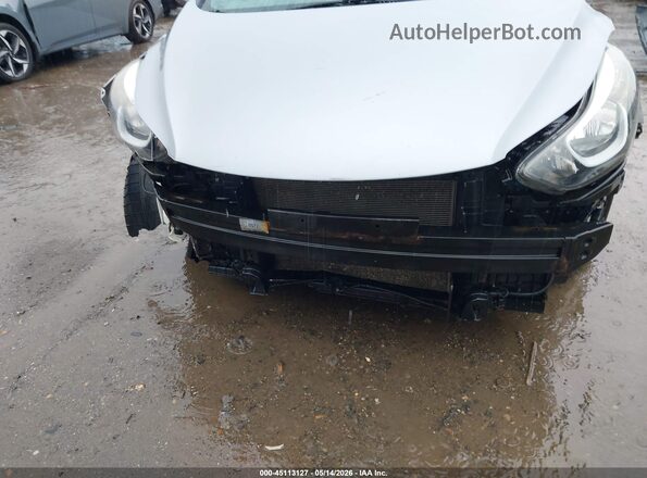 5NPDH4AE1GH665692 2016 HYUNDAI ELANTRA Silver 