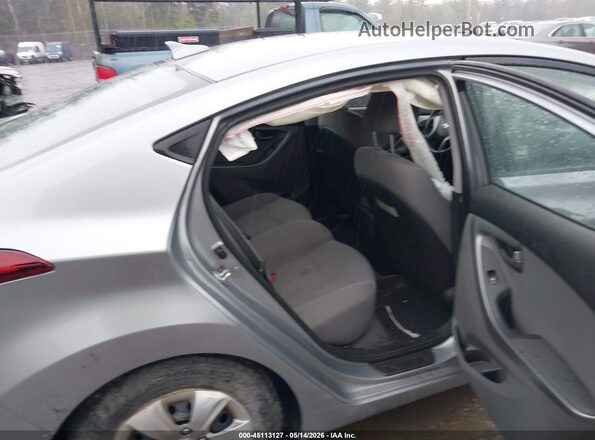 5NPDH4AE1GH665692 2016 HYUNDAI ELANTRA Silver 