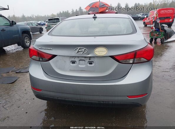 5NPDH4AE1GH665692 2016 HYUNDAI ELANTRA Silver 