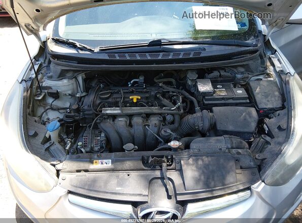 5NPDH4AE1GH702904 2016 HYUNDAI ELANTRA Silver Widok z tyłu