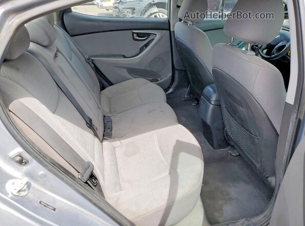5NPDH4AE2GH688012 2016 HYUNDAI ELANTRA Silver Հետևի նստատեղերի տեսք