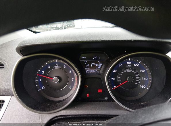 5NPDH4AE2GH753506 2016 HYUNDAI ELANTRA White Widok tylnych siedzeń