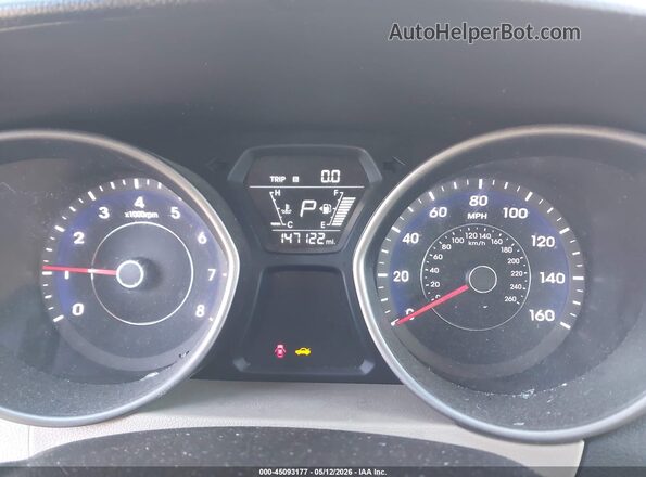 5NPDH4AE3GH661126 2016 HYUNDAI ELANTRA White Հետևի նստատեղերի տեսք