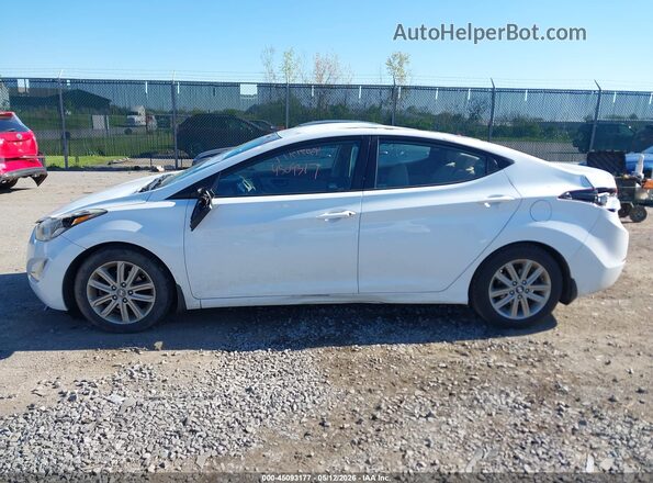 5NPDH4AE3GH661126 2016 HYUNDAI ELANTRA White Սալոնի 360 աստիճան տեսք