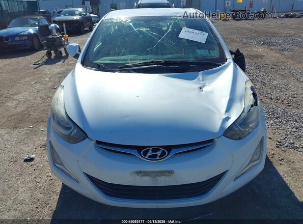 5NPDH4AE3GH661126 2016 HYUNDAI ELANTRA White Սարքավորումների վահանակի տեսք