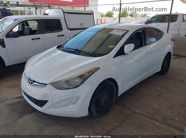 5NPDH4AE3GH740215 2016 HYUNDAI ELANTRA White Front left