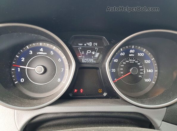 5NPDH4AE4GH756374 2016 HYUNDAI ELANTRA Black 