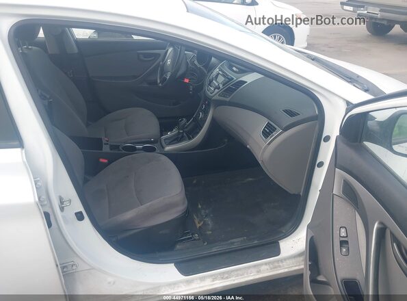 5NPDH4AE5GH696296 2016 HYUNDAI ELANTRA White Vista interior delantera