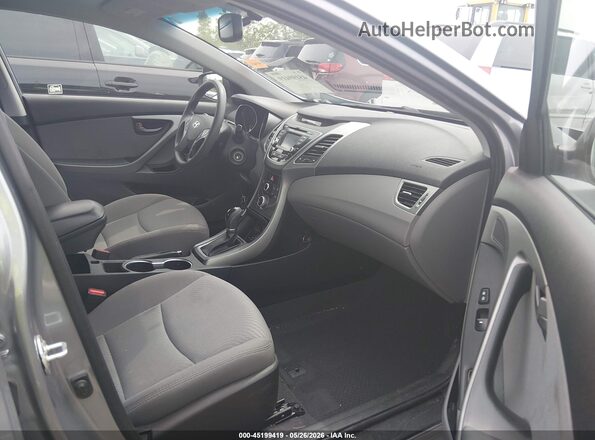 5NPDH4AE5GH775516 2016 HYUNDAI ELANTRA Gray Vista interior delantera