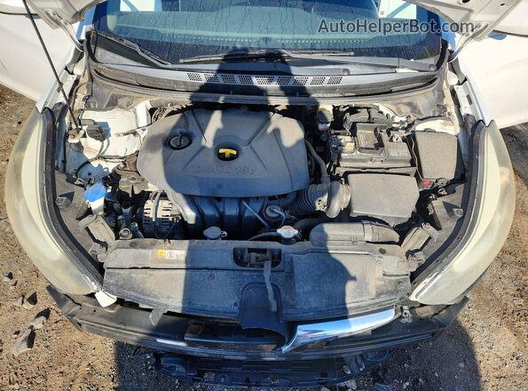 5NPDH4AE6GH731153 2016 HYUNDAI ELANTRA Белый 