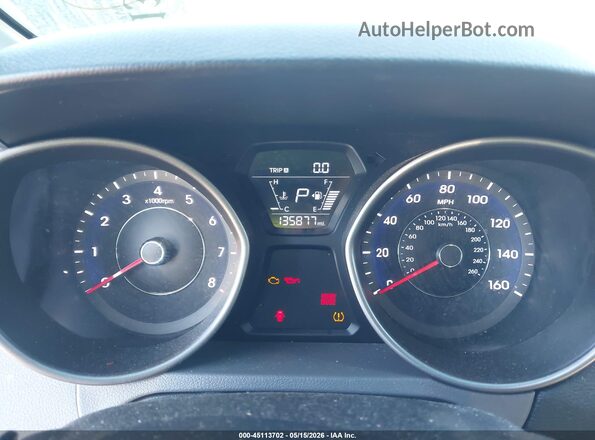 5NPDH4AE7GH755283 2016 HYUNDAI ELANTRA Blue Widok tylnych siedzeń