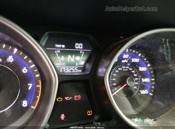 5NPDH4AE7GH781639 2016 HYUNDAI ELANTRA Silver Widok tylnych siedzeń