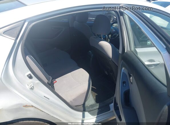 5NPDH4AE8GH705038 2016 HYUNDAI ELANTRA Silver 