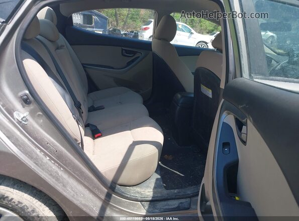 5NPDH4AE8GH743742 2016 HYUNDAI ELANTRA Brown Widok tylnych siedzeń