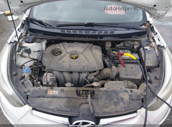 5NPDH4AE9GH660496 2016 HYUNDAI ELANTRA White 