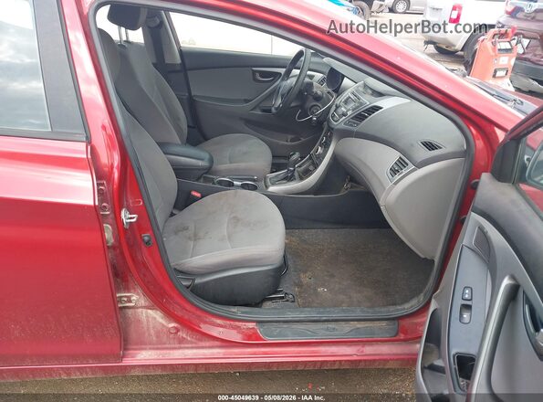 5NPDH4AE9GH666699 2016 HYUNDAI ELANTRA Red Вид салону спереду