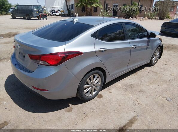 5NPDH4AE9GH741272 2016 HYUNDAI ELANTRA Серебряный Задняя правая четверть