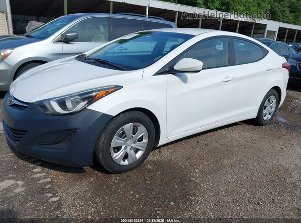 5NPDH4AEXGH667313 2016 HYUNDAI ELANTRA White 