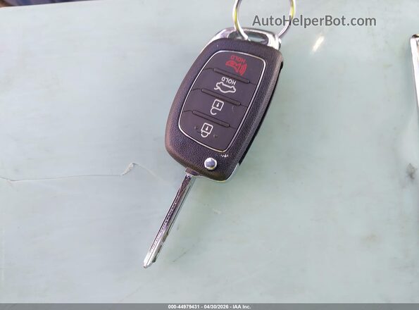 5NPE24AF0HH453222 2017 HYUNDAI SONATA Черный Вид панели приборов