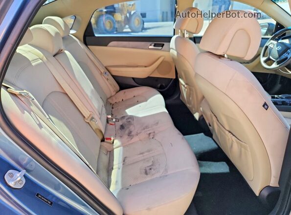 5NPE24AF0HH477990 2017 HYUNDAI SONATA Угольный Вид задних сидений
