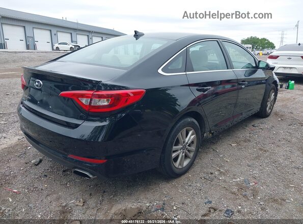 5NPE24AF0HH480257 2017 HYUNDAI SONATA Черный Задняя правая четверть