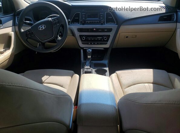 5NPE24AF0HH499164 2017 HYUNDAI SONATA White Vista del salpicadero
