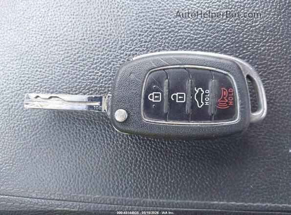 5NPE24AF0JH705315 2018 HYUNDAI SONATA Серый Вид панели приборов
