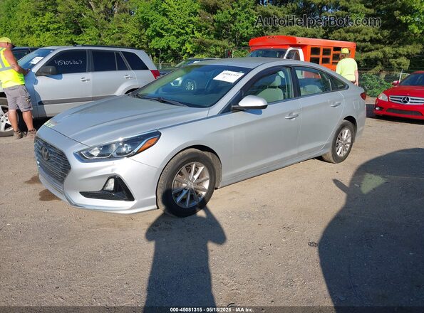 5NPE24AF0KH758923 2019 HYUNDAI SONATA Silver წინა მარცხენა ხედი სამი მეოთხედიდან