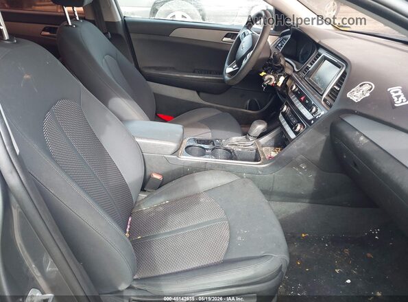 5NPE24AF0KH803603 2019 HYUNDAI SONATA Gray Vista interior delantera