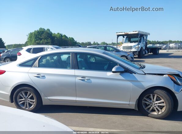 5NPE24AF1GH430658 2016 HYUNDAI SONATA Silver Widok wnętrza z tyłu