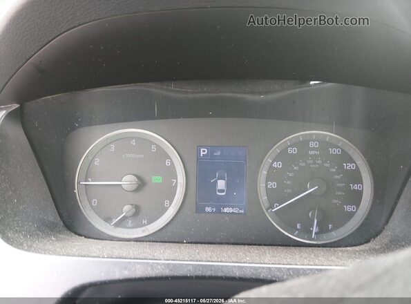 5NPE24AF1HH537663 2017 HYUNDAI SONATA White Vista de los asientos traseros